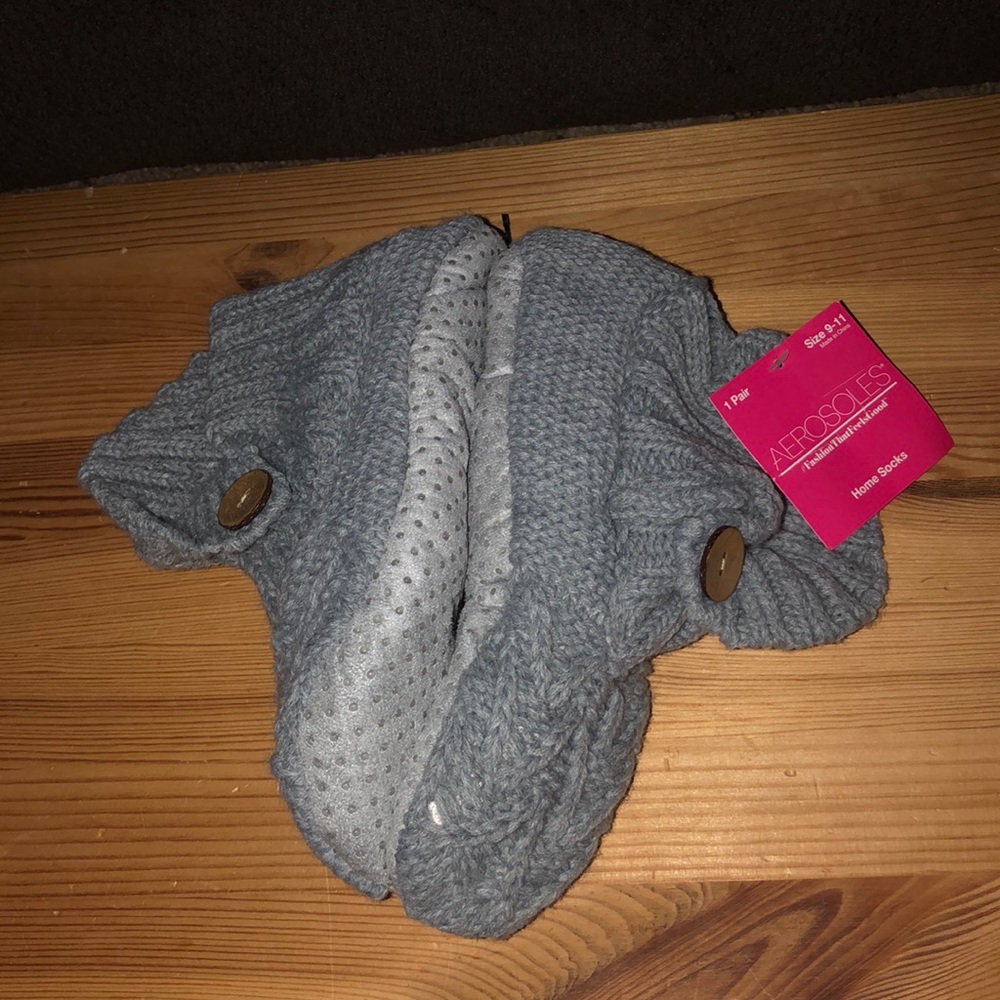 Women’s Aerosoles Home Socks Non Slip Size 9-11